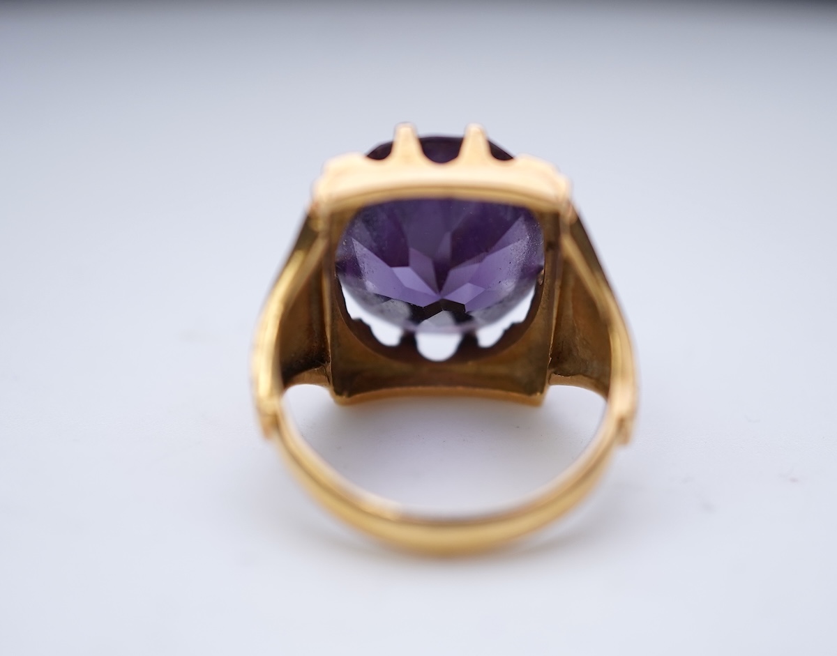 A synthetic sapphire ring